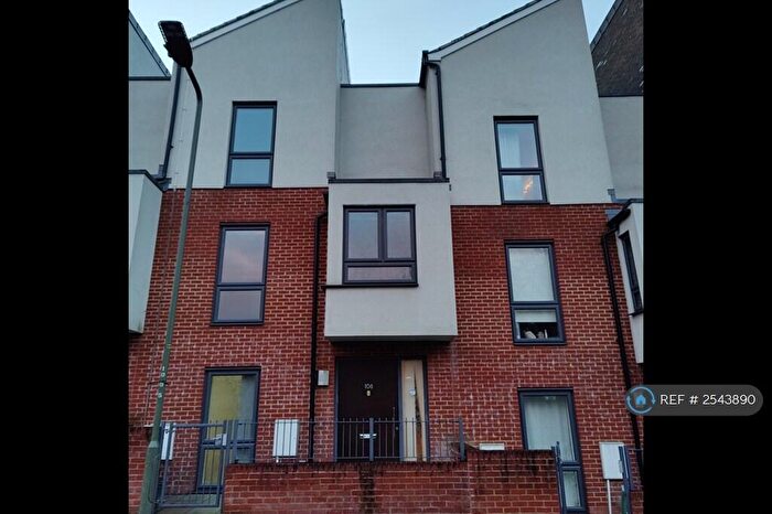 3 Bedroom Terraced House To Rent In Okemore Gardens, Orpington, BR5