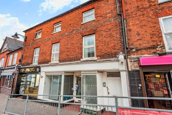 1 Bedroom Flat To Rent In Newbury, Berkshire, RG14