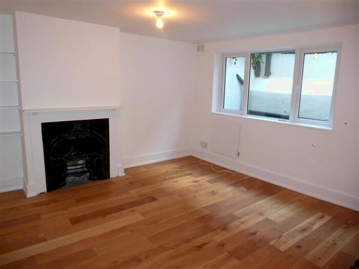 1 Bedroom Flat To Rent In Trafalgar Arches, Trafalgar Street, Brighton, BN1