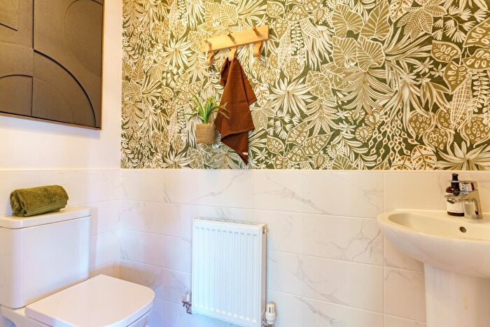 3 Bedroom Detached House For Sale In Frampton, PE20