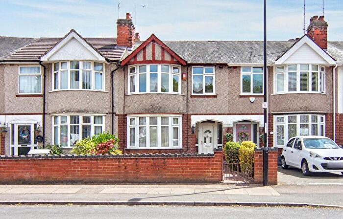 3 Bedroom Terraced House For Sale In Evenlode Crescent, Coventry, CV6