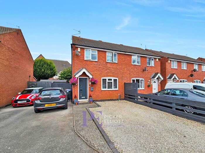 2 Bedroom Semi-Detached House For Sale In Shoesmith Close, Barwell, LE9