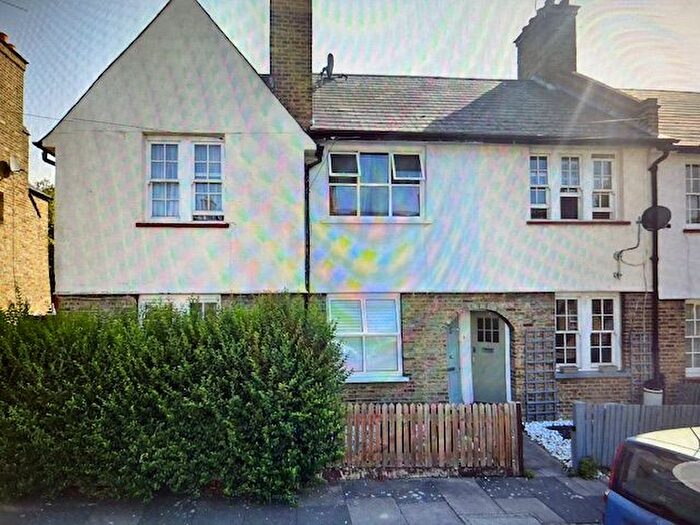 2 Bedroom Terraced House To Rent In Cowick Road, London, SW17