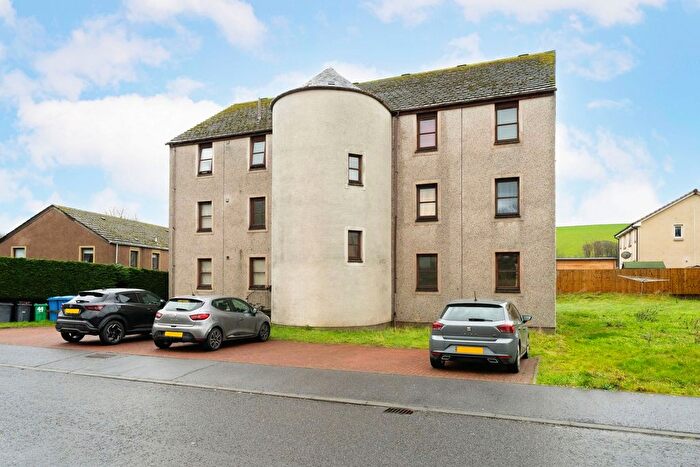 2 Bedroom Flat For Sale In Cupar Mills, Cupar, KY15