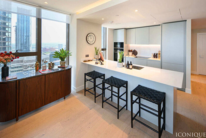 2 Bedroom Apartment For Sale In Marsh Wall, London, E14