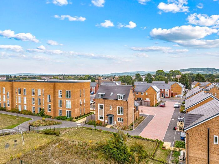 5 Bedroom Detached House For Sale In Robinson Place, Locking, Weston-Super-Mare, BS24