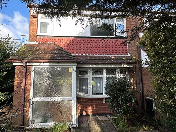 3 Bedroom Semi-Detached House For Sale In Bloomsbury Walk, Birmingham, West Midlands, B7