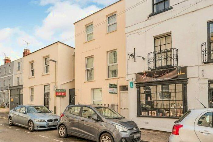 Studio To Rent In Grosvenor Street, Cheltenham GL52
