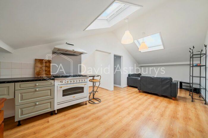 4 Bedroom Flat To Rent In Lynton Road, Crouch End, London, N8