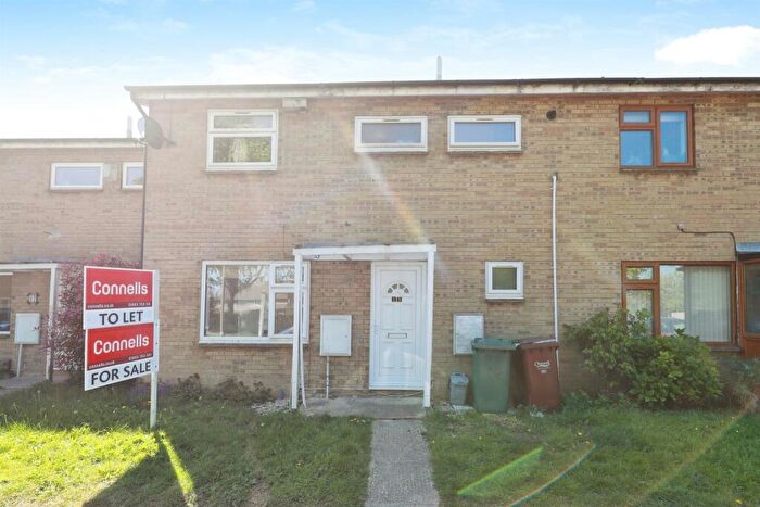 3 Bedroom Terraced House For Sale In Lee Close, Kidlington, OX5