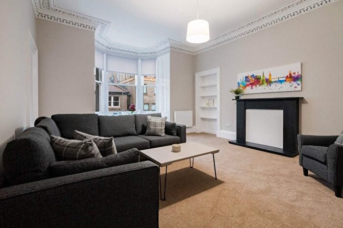 5 Bedroom Flat To Rent In Bernard Terrace, Edinburgh, EH8