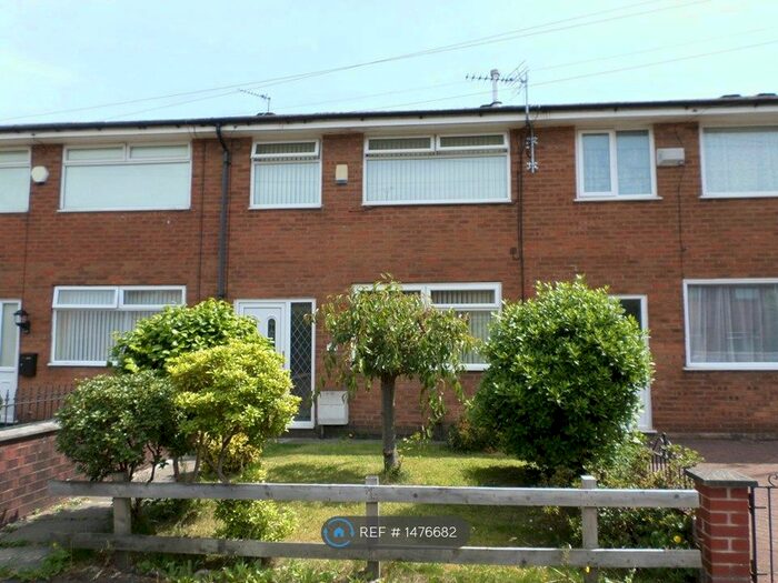 3 Bedroom Terraced House To Rent In Mount Pleasant Road, Farnworth, Bolton, BL4