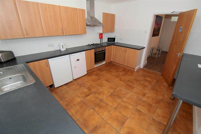 4 Bedroom Terraced House To Rent In Park Street, Treforest, CF37
