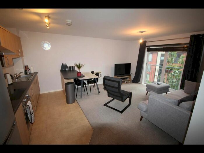 2 Bedroom Flat To Rent In Penstock Drive, Stoke-On-Trent, ST4