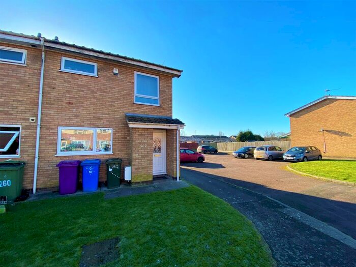 2 Bedroom End Of Terrace House To Rent In Carlton Road, Boston, PE21