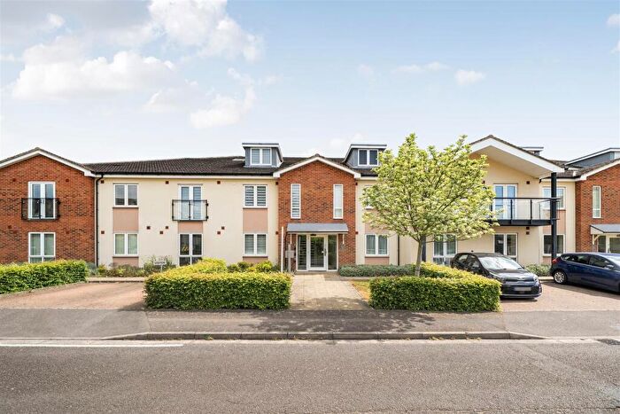 2 Bedroom Apartment For Sale In Elliott Court, Elliott Avenue, Ruislip, HA4
