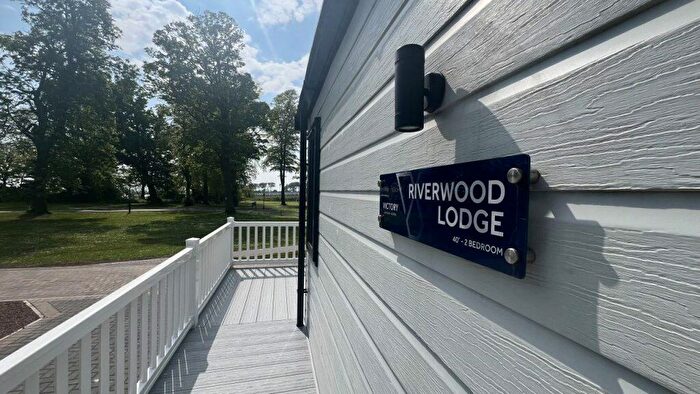 2 Bedroom Park Home For Sale In Seaton Estate, DD11