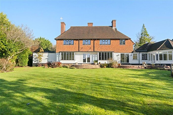 5 Bedroom Detached House To Rent In Fairmile Lane, Cobham, Surrey, KT11