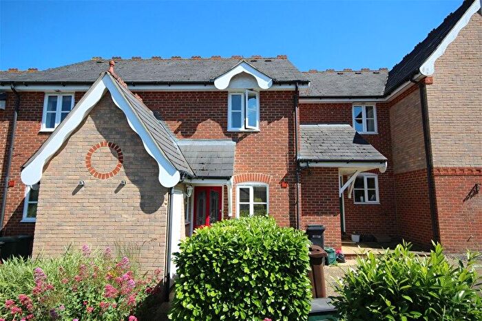 2 Bedroom Terraced House For Sale In Vallance Place, Harpenden, AL5