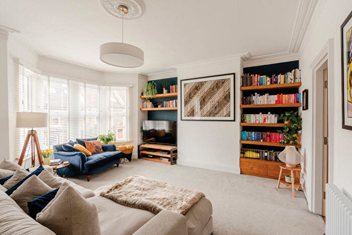 2 Bedroom Maisonette For Sale In Stackpool Road, Southville, BS3