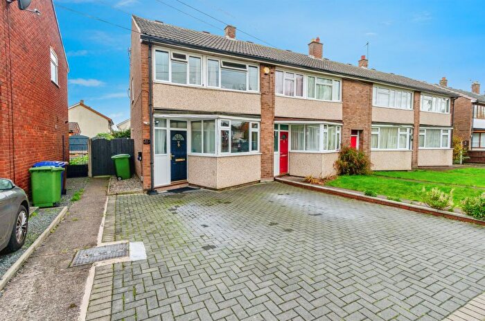 3 Bedroom End Of Terrace House For Sale In Red Lion Avenue, Norton Canes, Cannock, WS11