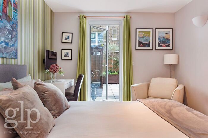 1 Bedroom Flat To Rent In Dufours Place, London, Greater London, Soho, W1F