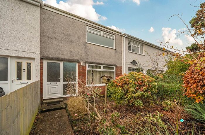 2 Bedroom Terraced House For Sale In Broad Parks, West Cross, Swansea, SA3