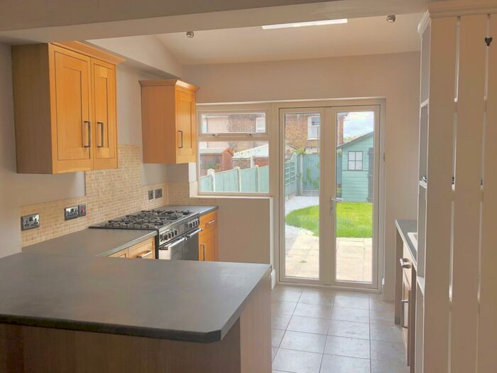3 Bedroom House To Rent In Aveley Road, Romford, RM1