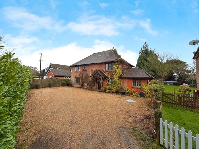 4 Bedroom Detached House For Sale In Minnis Lane, Stelling Minnis, Canterbury, CT4