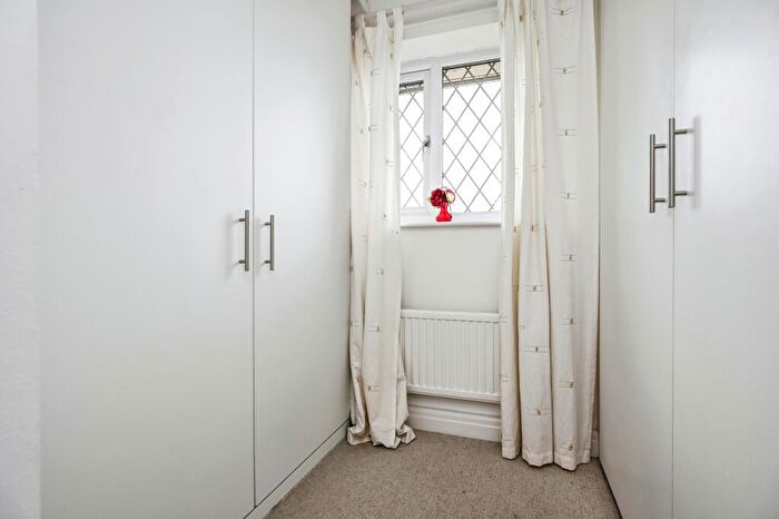 3 Bedroom Detached House For Sale In Canterbury Park, Liverpool, Merseyside, L18