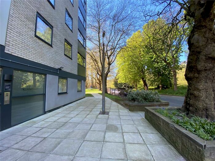 2 Bedroom Flat To Rent In Merebank Tower, Greenbank Drive, Liverpool, L17