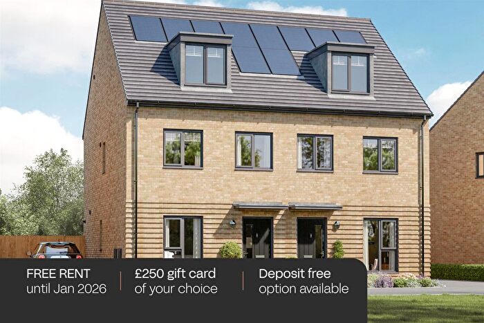 3 Bedroom Town House To Rent In Kingfields Park, Hull, HU7