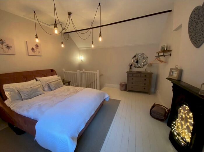 2 Bedroom Cottage To Rent In Buxton Road, Bakewell, DE45