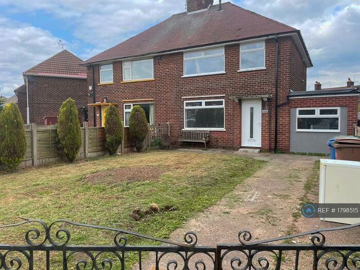 4 Bedroom Semi-Detached House To Rent In Daniel Crescent, Mansfield, NG18