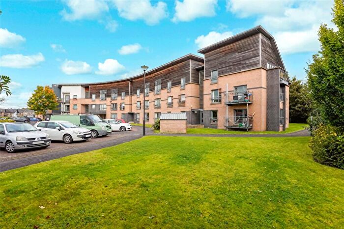 2 Bedroom Flat For Sale In Cooperage Quay, Stirling, Stirlingshire, FK8