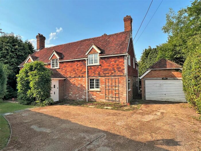 4 Bedroom Detached House For Sale In Ginger Bread Lane, Hawkhurst, Cranbrook, TN18