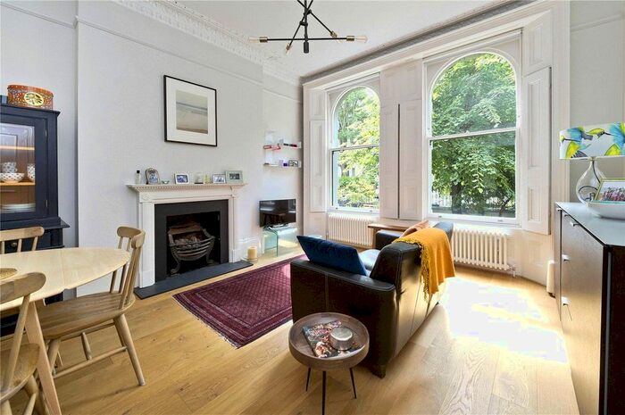 2 Bedroom Flat To Rent In Leamington Road Villas, Notting Hill, London, W11