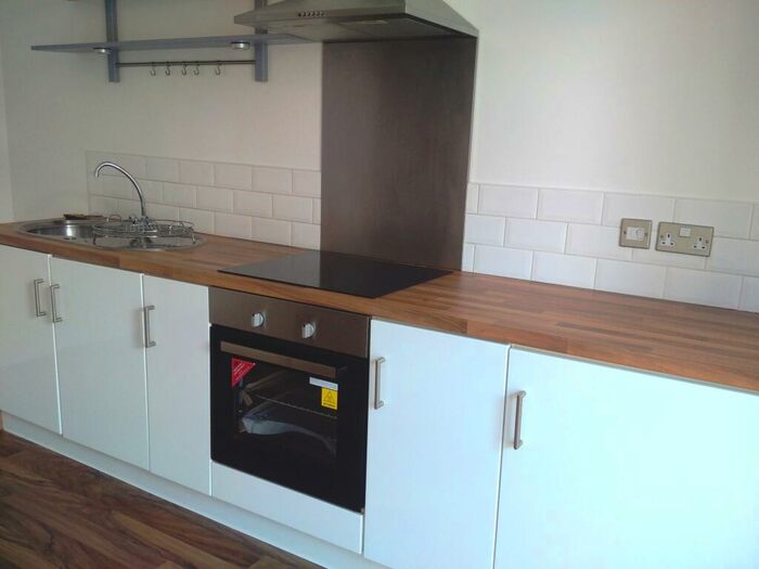 2 Bedroom Flat To Rent In Walker Terrace, The Hoe, PL1