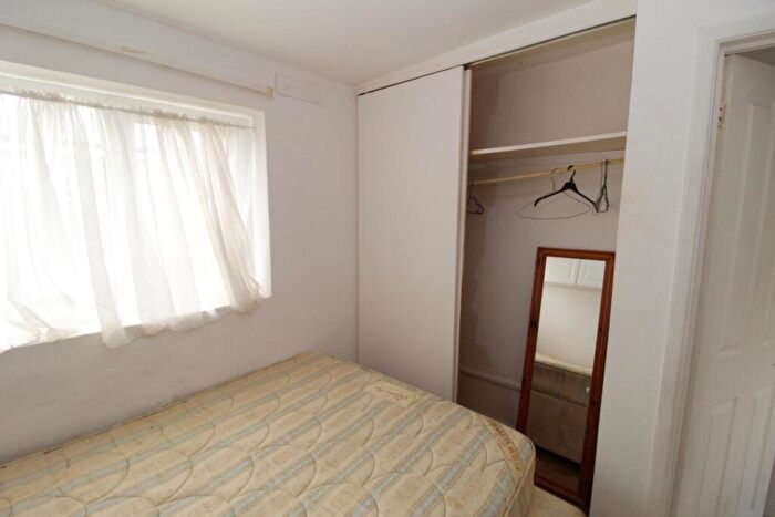 2 Bedroom Chalet For Sale In The Green, Bel Air Estate, Seawick, CO16