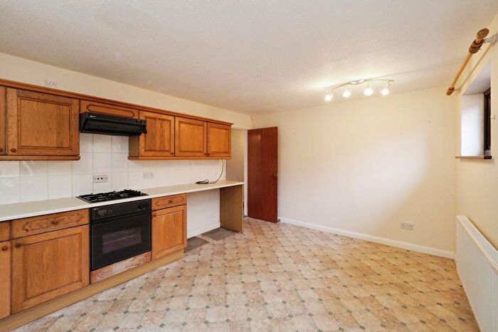 2 Bedroom Detached Bungalow For Sale In Birchwood Park, Mansfield, NG19