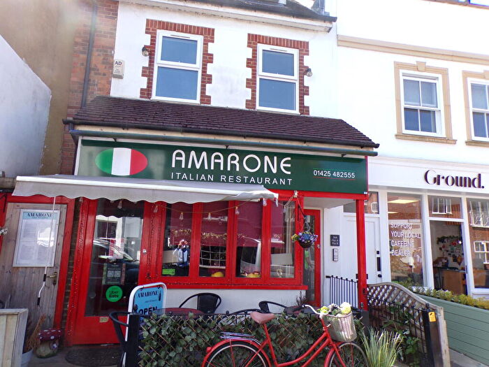 2 Bedroom House To Rent In Ringwood Town Centre, BH24