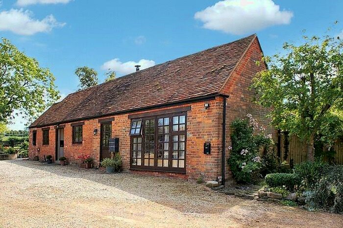 2 Bedroom Detached House To Rent In Laurell Farm, Thame Road, Piddington, Oxfordshire, OX25