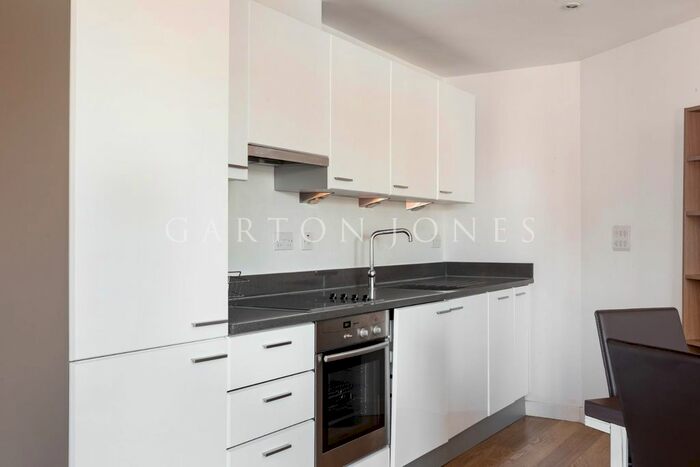 2 Bedroom Flat To Rent In Mybase, Webber Street, Borough, London, SE1