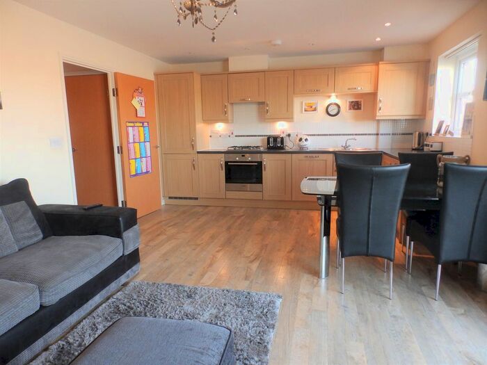 2 Bedroom Flat To Rent In Sussex Wharf, Shoreham-By-Sea, West Sussex, BN43