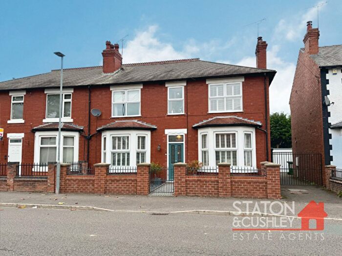4 Bedroom Semi-Detached House For Sale In Waverley Road, Mansfield, NG18