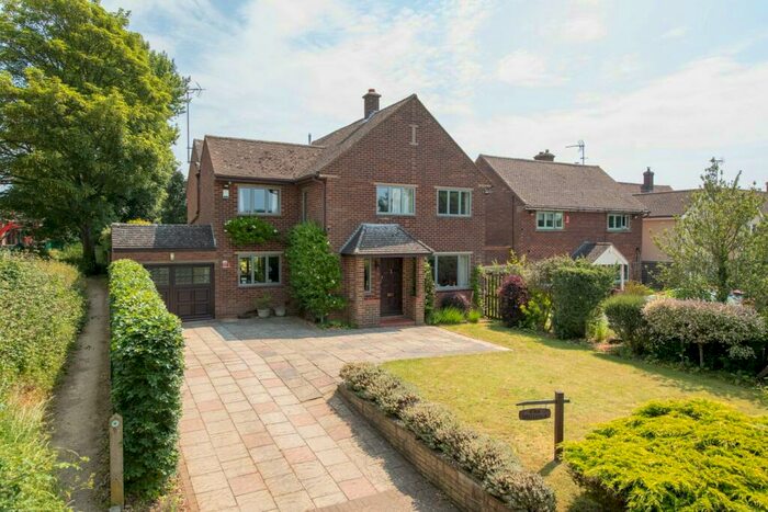 4 Bedroom Detached House For Sale In Butchers Lane, Preston, Hitchin, SG4