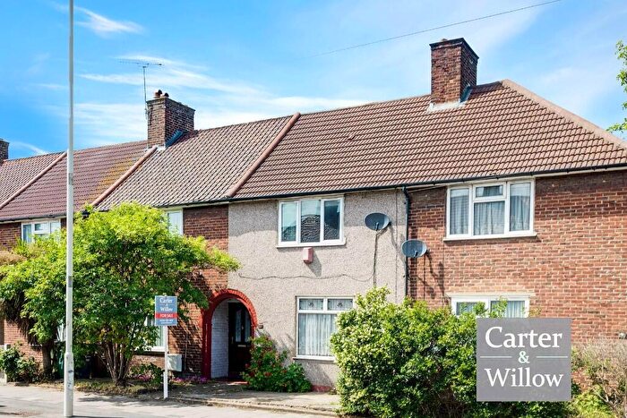 2 Bedroom Terraced House For Sale In Hedgemans Road, Dagenham, RM9