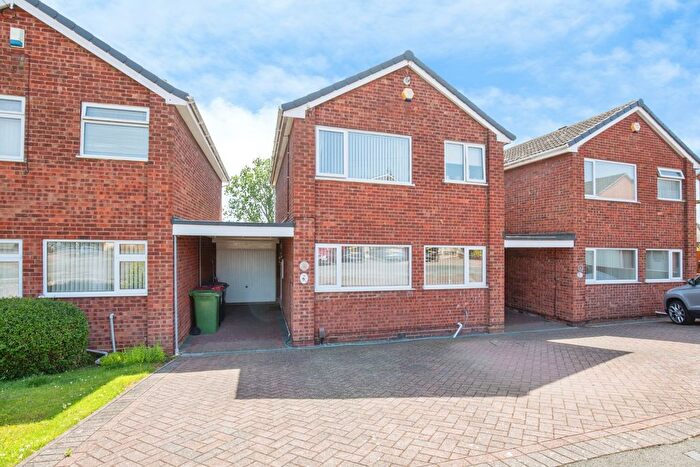 3 Bedroom Link Detached House For Sale In Nursery Road, Atherstone, CV9