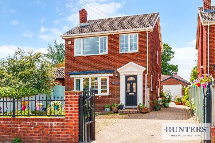 3 Bedroom Detached House For Sale In Main Street, Hensall, Goole, DN14