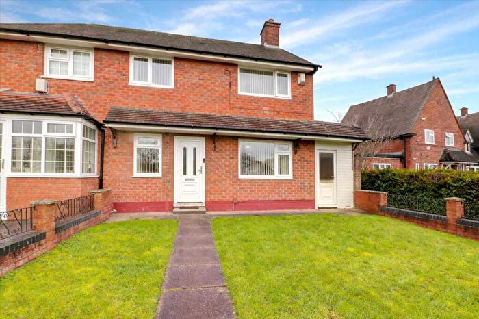 3 Bedroom Terraced House For Sale In Chester Road, Kingshurst, B36